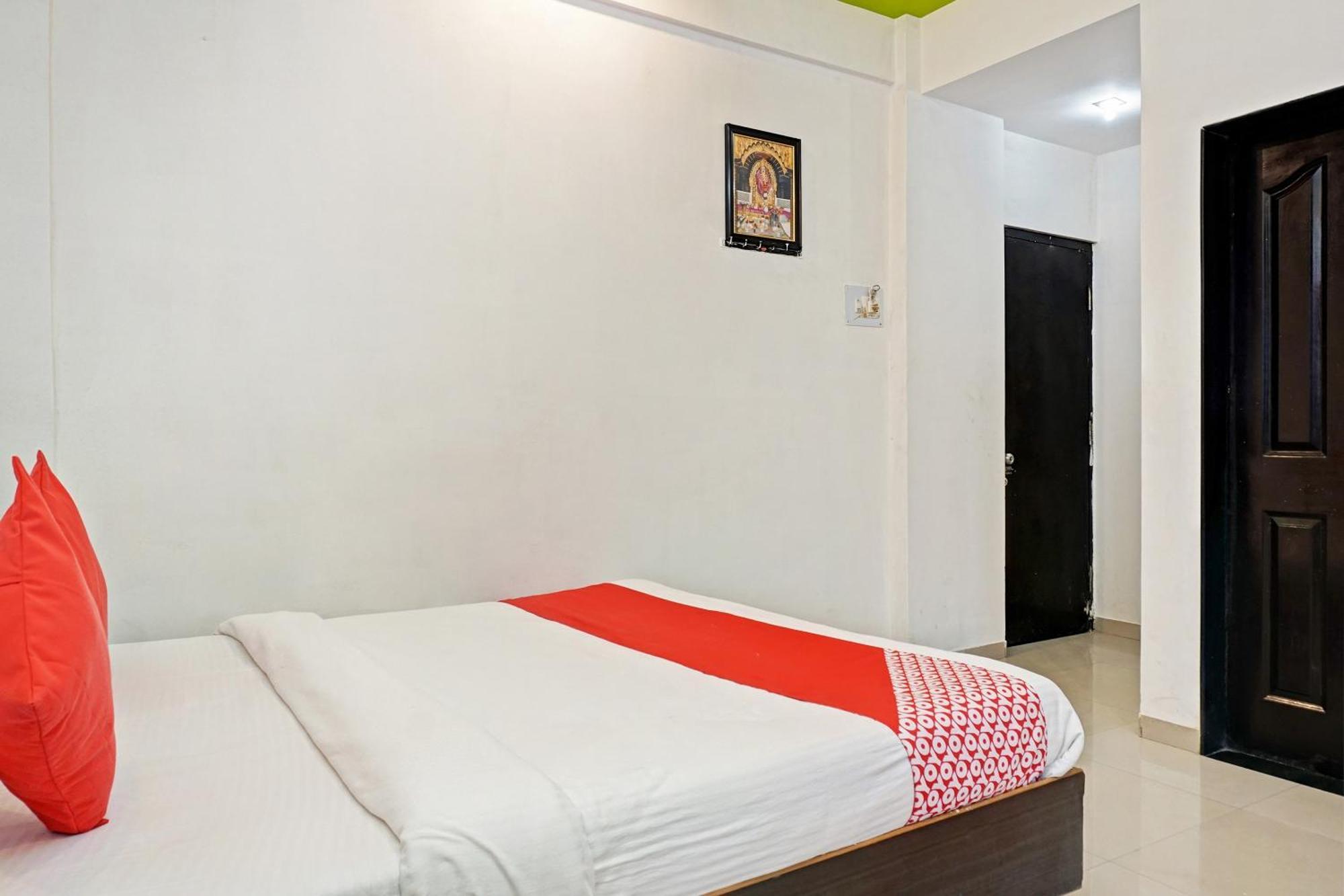 Super Hotel O Shirdi Sai Inn Exterior foto